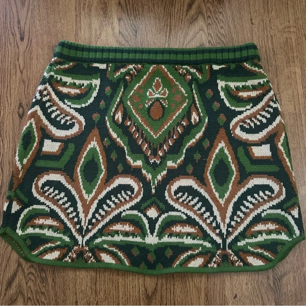Farm Rio Green Brown knit size XL NWT pineapple ikat sweater mini skirt